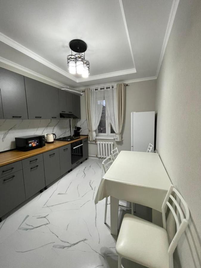 Apartment In Street Toktogula 77 Μπισκέκ Εξωτερικό φωτογραφία